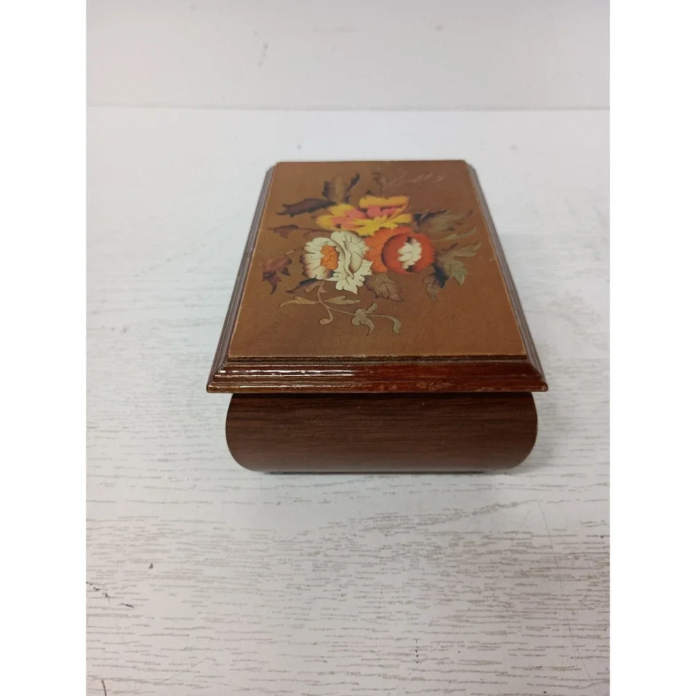 Vintage wood jewelry